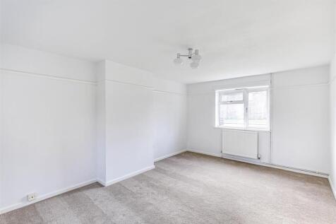 4 Reception Room.jpg