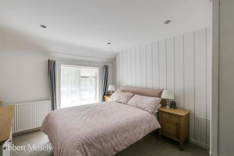 12 Bedroom 1.jpg