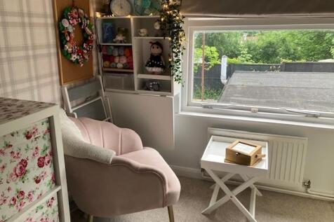 Owners Bedroom Photo.jpg