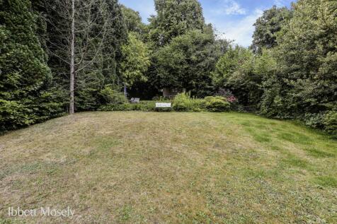 25 Garden.jpg