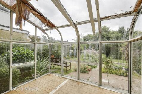 6 Conservatory.jpg
