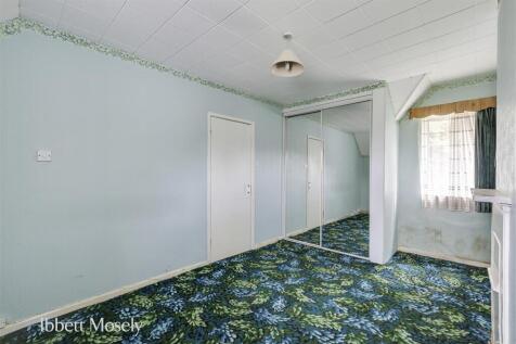8 Bedroom.jpg