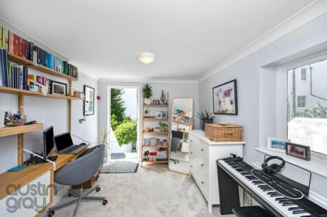 Property Image 5