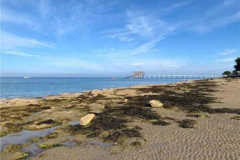 Beach &amp; Lifeboat