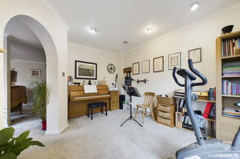 Property Image 13