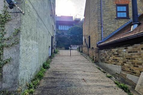 Property Image 11