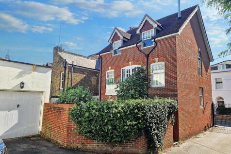 Property Image 8