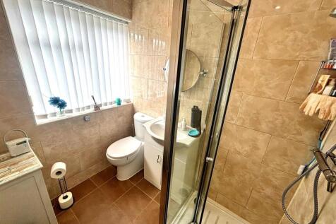 Bathroom.jpeg