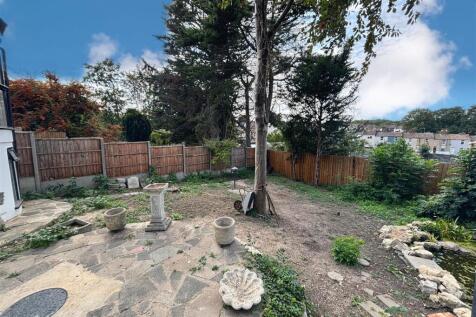 Garden 1 .jpg