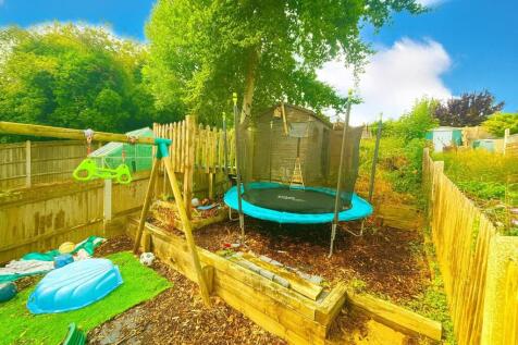 Garden 2 .jpeg