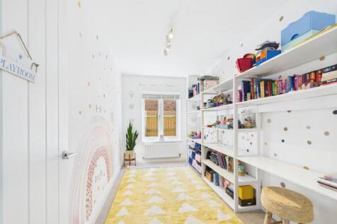 Property Image 4
