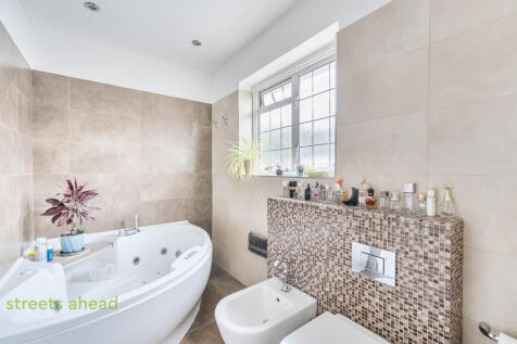 48695911-bbd3-42d...