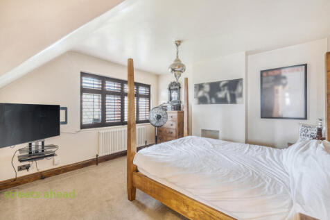 77c2dade-c14d-41d...