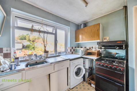 ca8d91e1-c2d7-4f0...