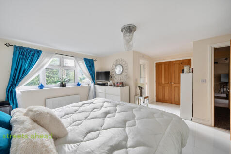 4d785283-cc2e-4f7...