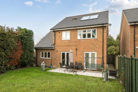 98df3773-5e35-427...