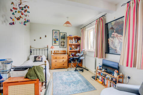 bedroomnevillroad