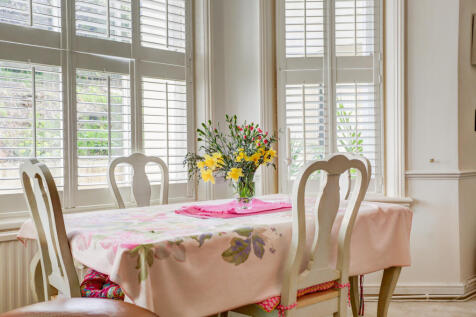 diningtable3