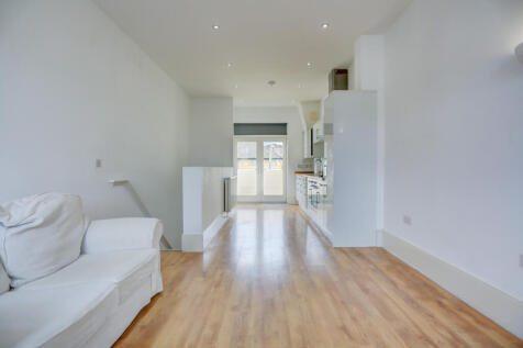 livingroomkitchen2