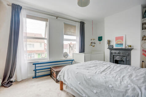 bedroom3