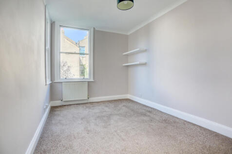 bedroom2