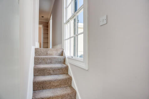 stairshallway