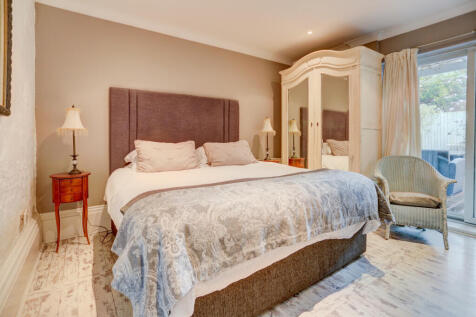 bedroom3