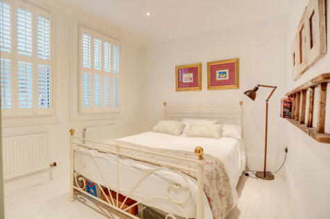 bedroom1