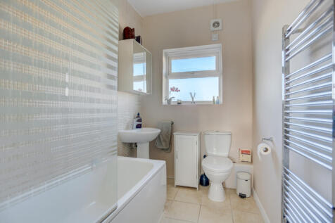 bathroom2