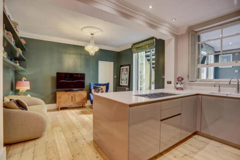 kitchenlivingroom