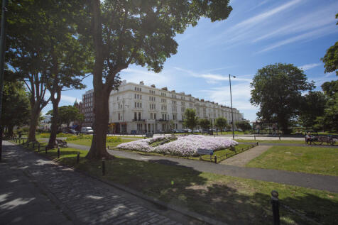 palmairasquare01