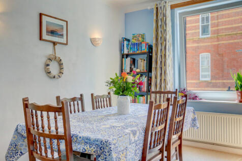 diningarea2