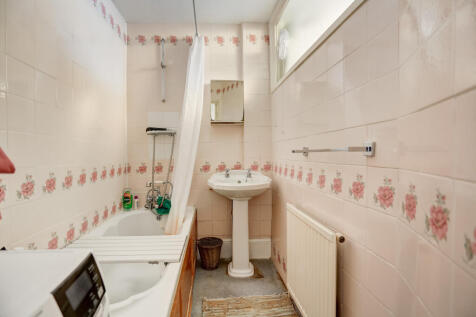 bathroom2