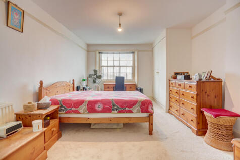 bedroom2