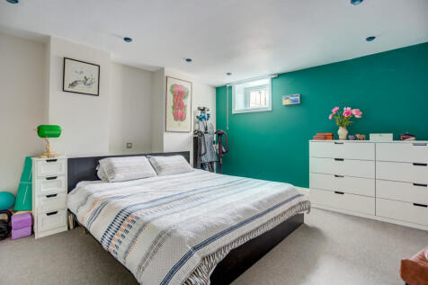 bedroom2