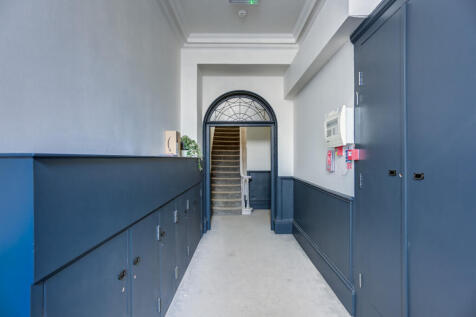 communalhallway2