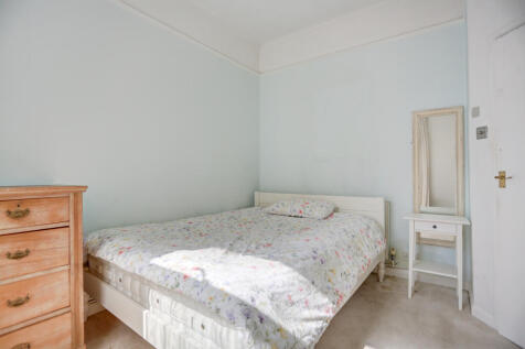 bedroom3