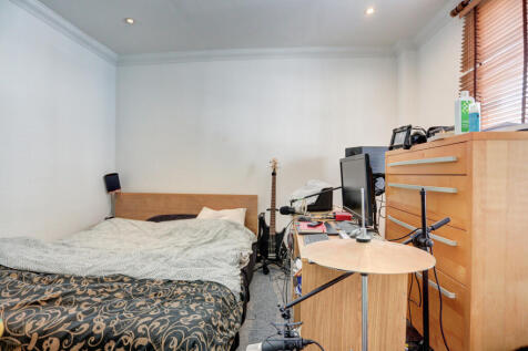 bedroom2