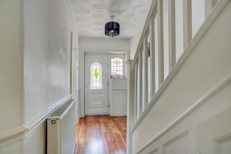 hallwayb