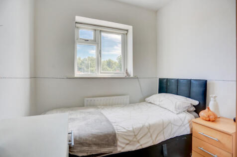bedroom2