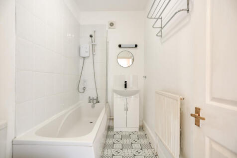 bathroom2