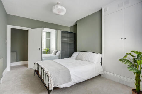 bedroom2