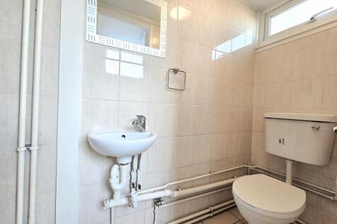 Ground floor wc