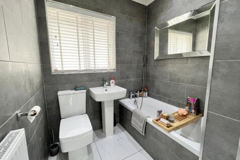 Bathroom (2)