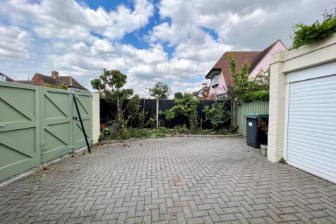 Rear driveway and ga