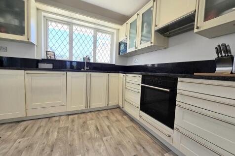 Kitchen2