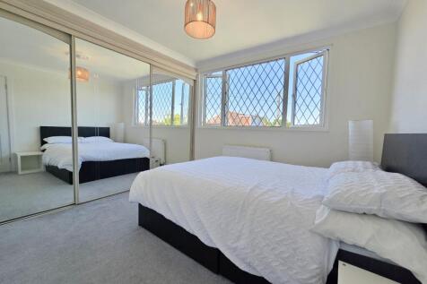 Bed 1