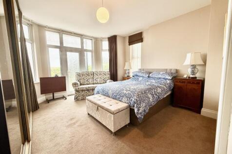 Ground floor bedroom