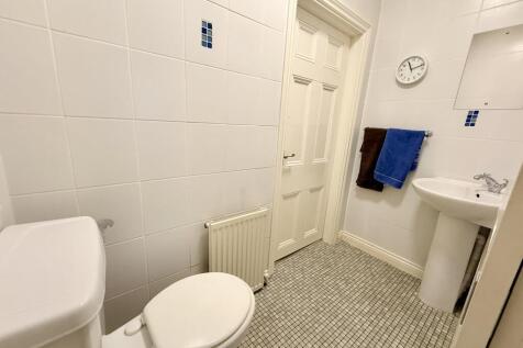 Ground floor wc