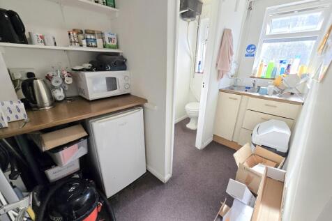 Commercial Kitchen